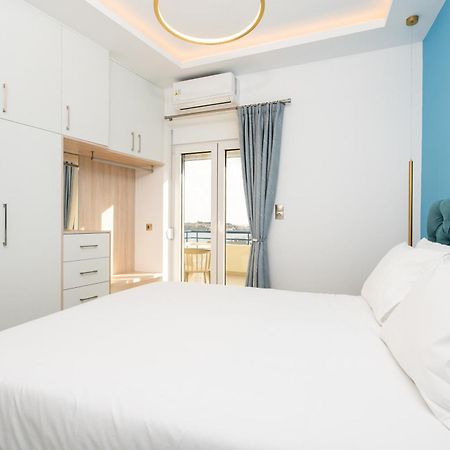 Secret View Apartment, With Private Jacuzzi Rethymno  Bagian luar foto