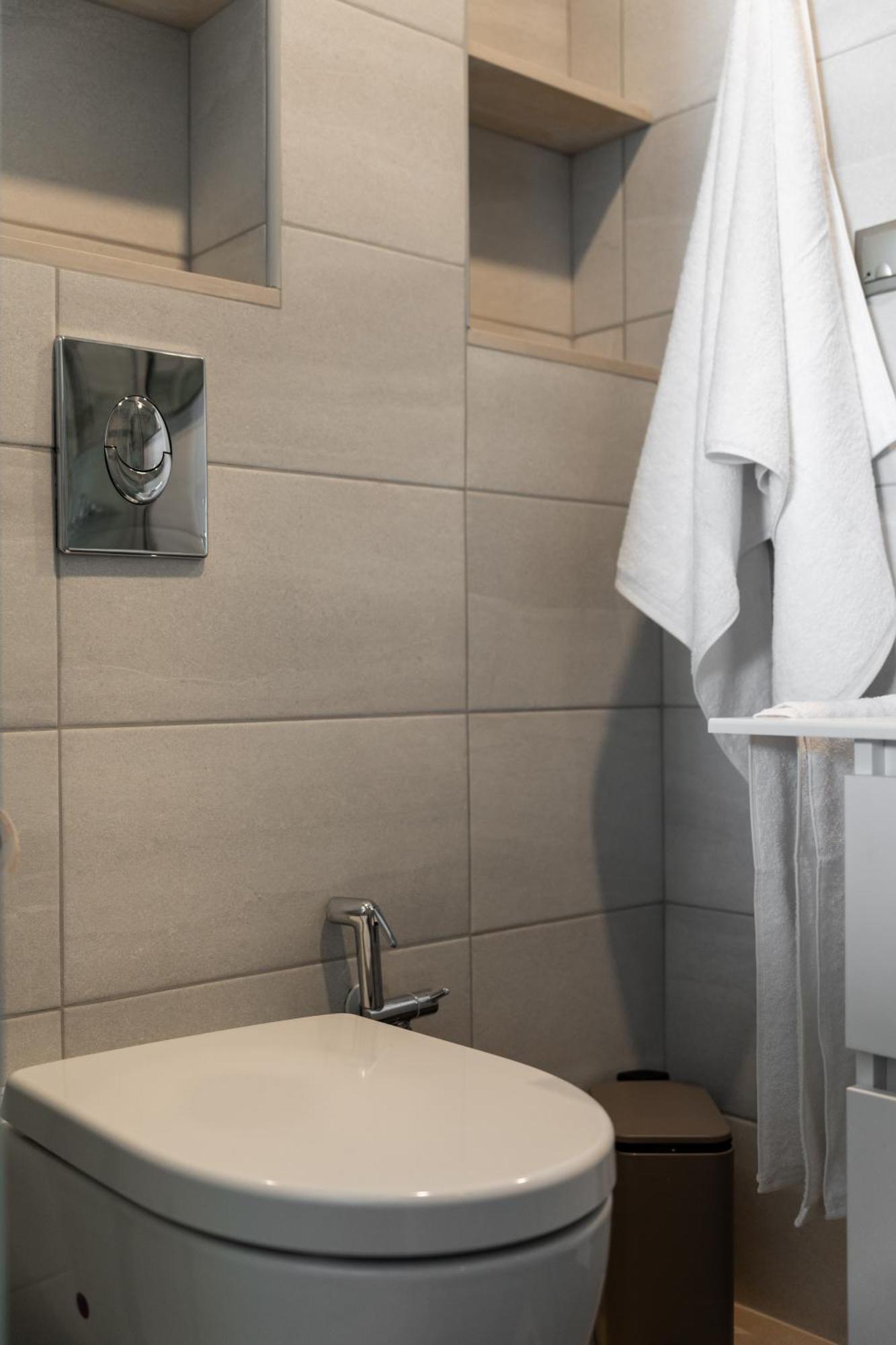 Secret View Apartment, With Private Jacuzzi Rethymno  Bagian luar foto