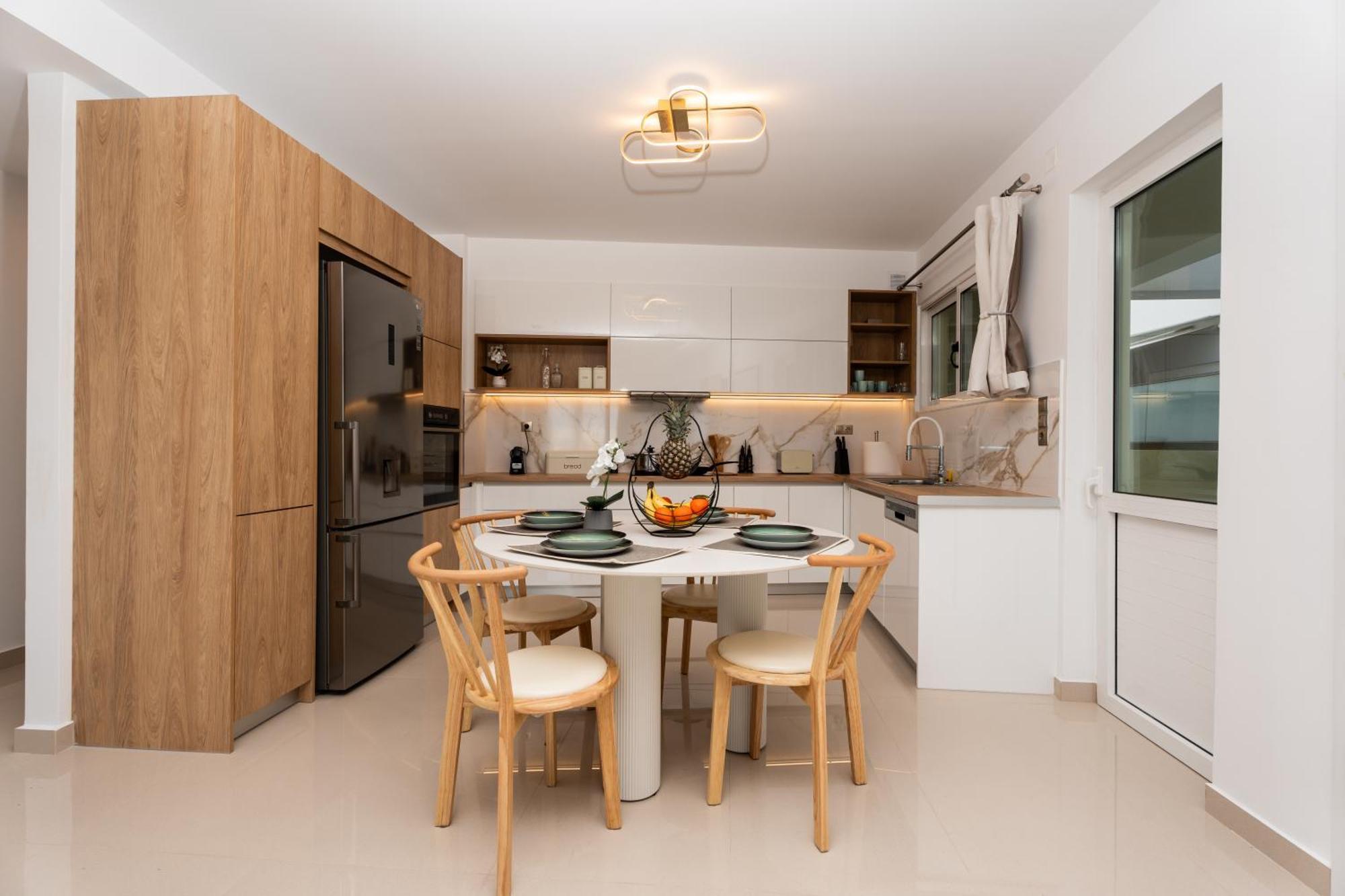 Secret View Apartment, With Private Jacuzzi Rethymno  Bagian luar foto